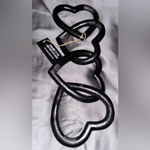 Large heart wrought iron chain links 14 1/2” new with tags